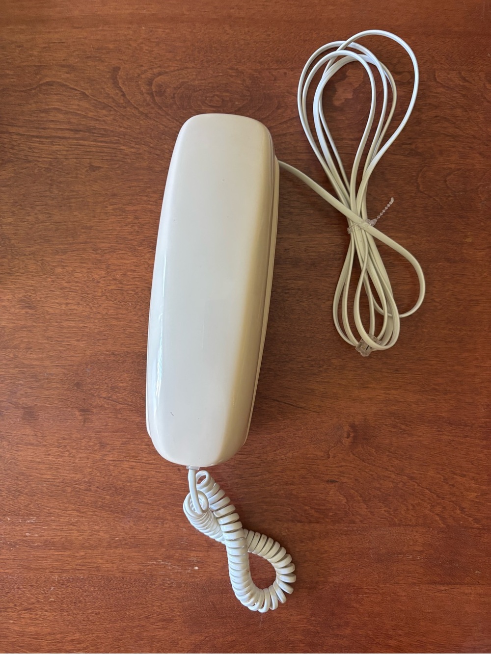 Conair Handheld Corded Phone w Touchtone Keypad